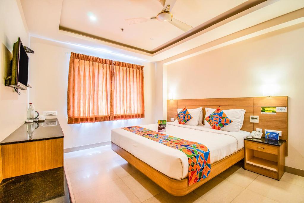 FabHotel Prime Royal Castle Gandhipuram