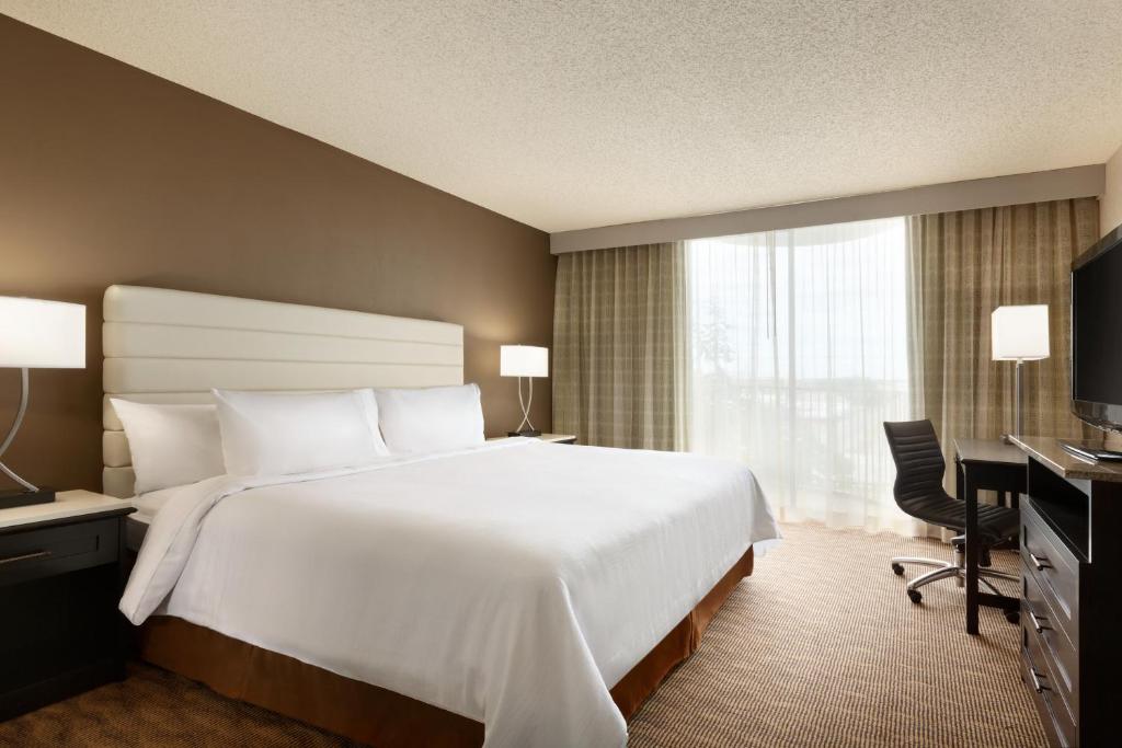 Embassy Suites by Hilton Oklahoma City Will Rogers Airport